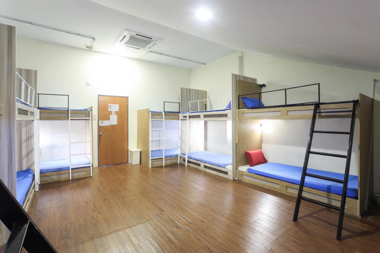 Spot On 90236 Zigzag Travellers Home Κουάλα Λουμπούρ Εξωτερικό φωτογραφία