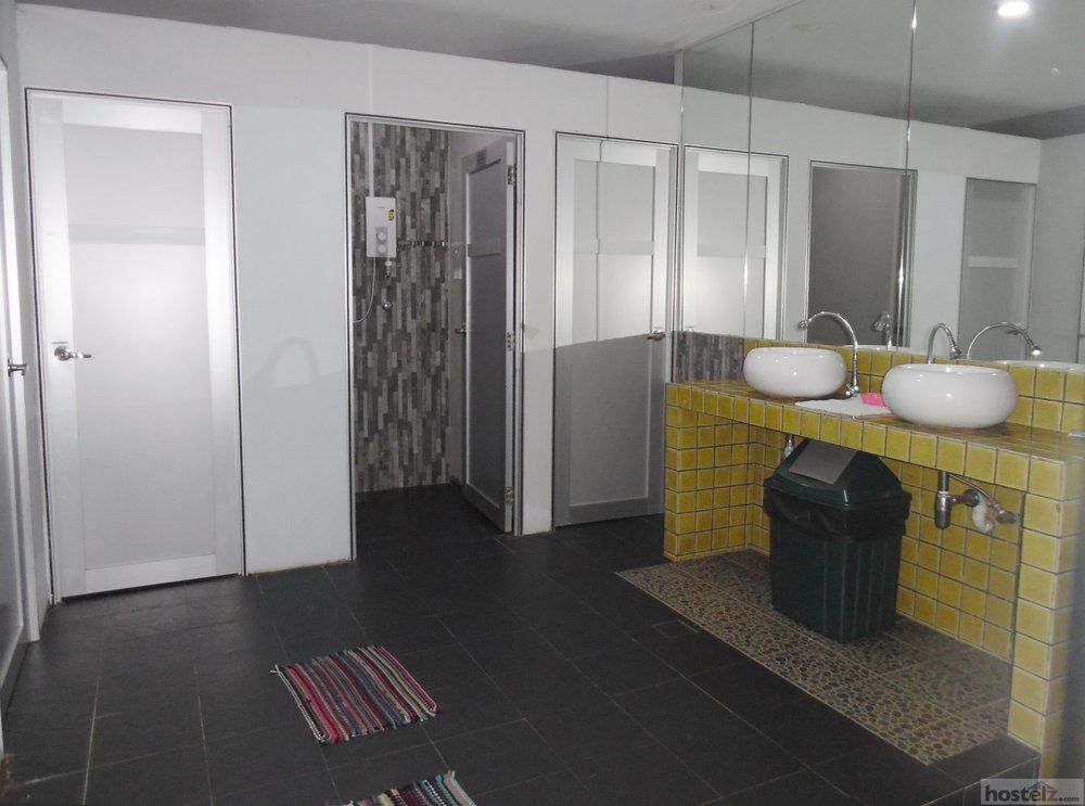 Spot On 90236 Zigzag Travellers Home Κουάλα Λουμπούρ Εξωτερικό φωτογραφία